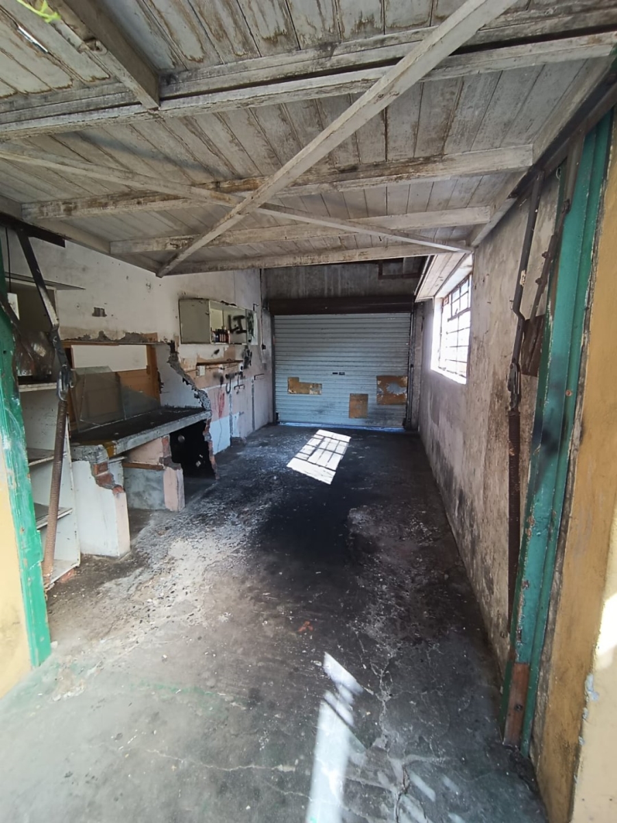 6 Bedroom Property for Sale in Klawer Western Cape